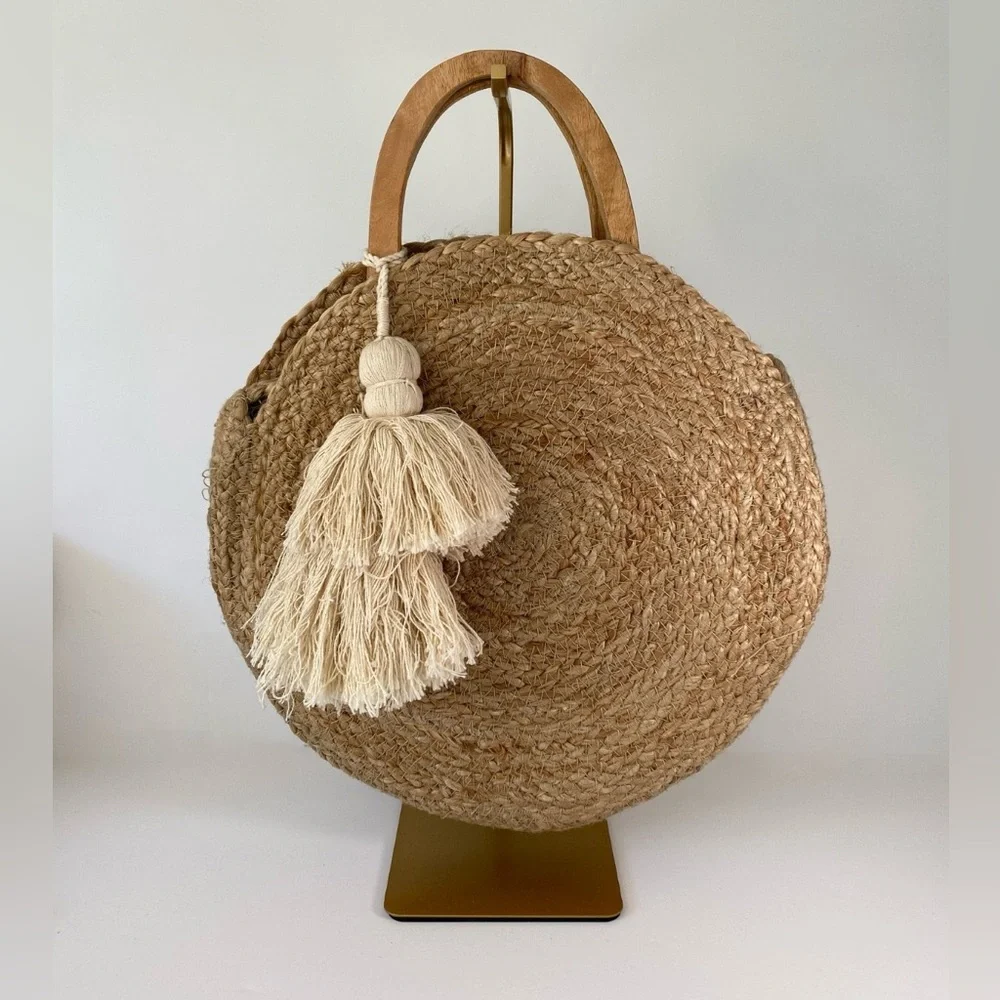 NWT ZARA Raffia Round Straw Basket Bag with Tassel - Picture 4 of 8